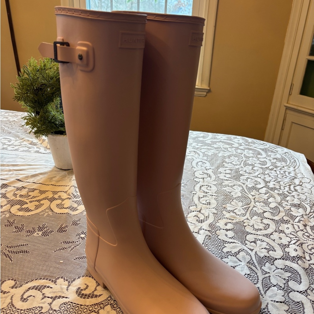 NWB Hunter Original Light Pink Tall Rain boots Size 9 US